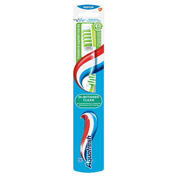Aquafresh зубная щетка In between clean средней жесткости в ассортименте